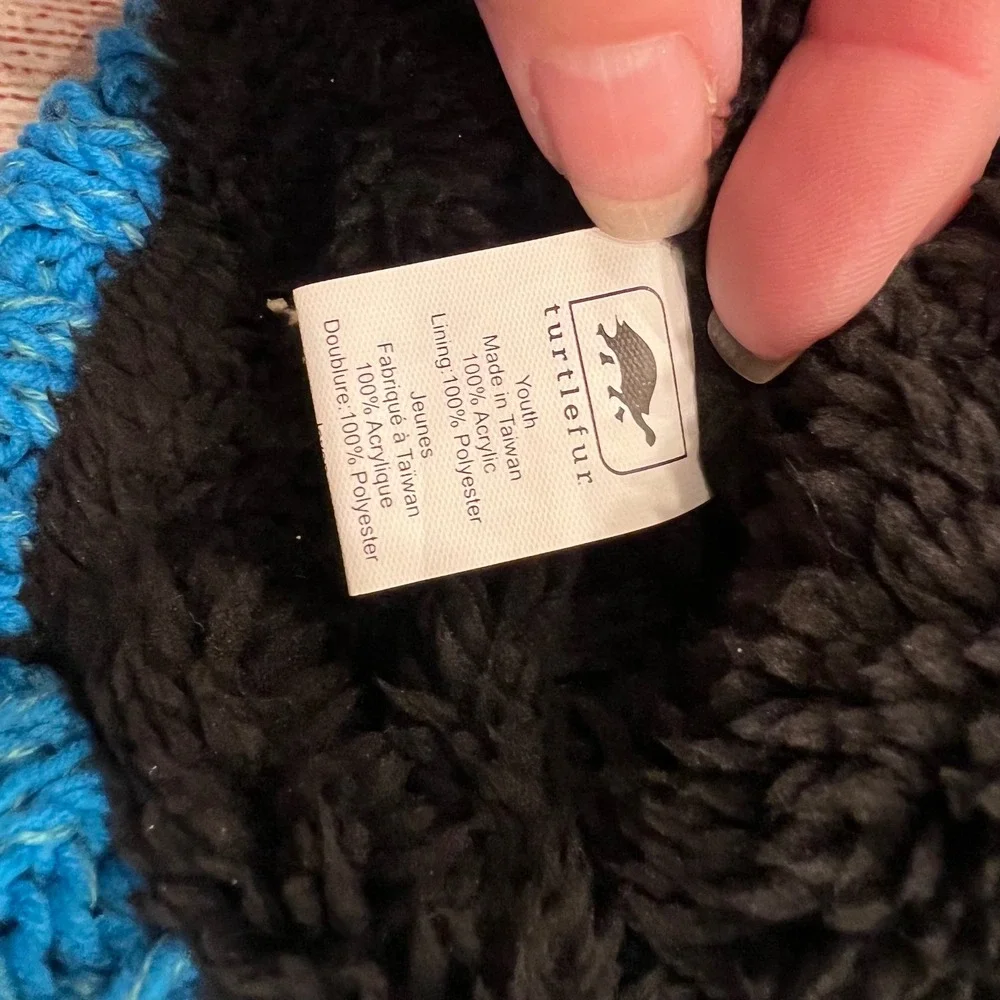 Turtle Fur Youth Keija Blue Chunky Knit Fleece Lined Pom Beanie Hat NWT 7-12Y